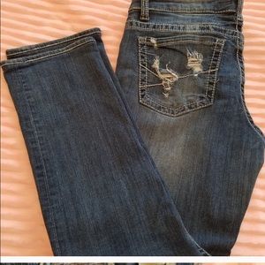 Buckle BKE Distressed Jeans